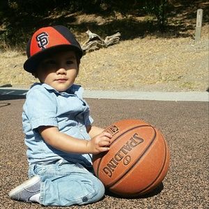 Meet your Posher, Felix